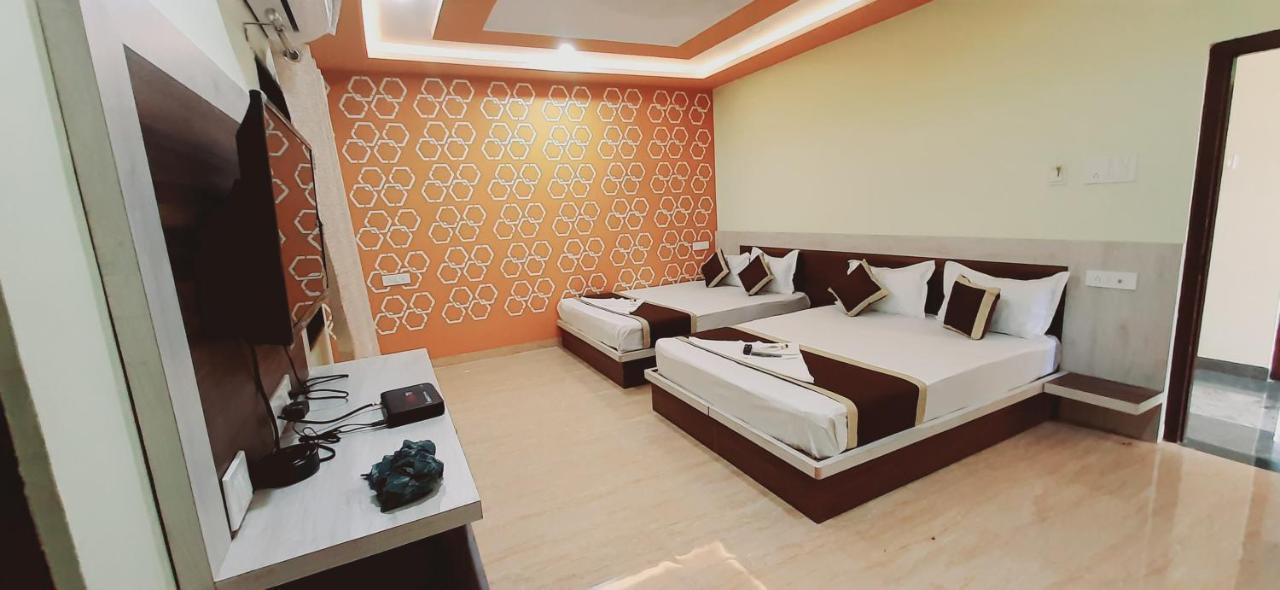Hotel Diva Pushkar 4 Min Walking From Brahma Temple And Pushkar Lake Esterno foto